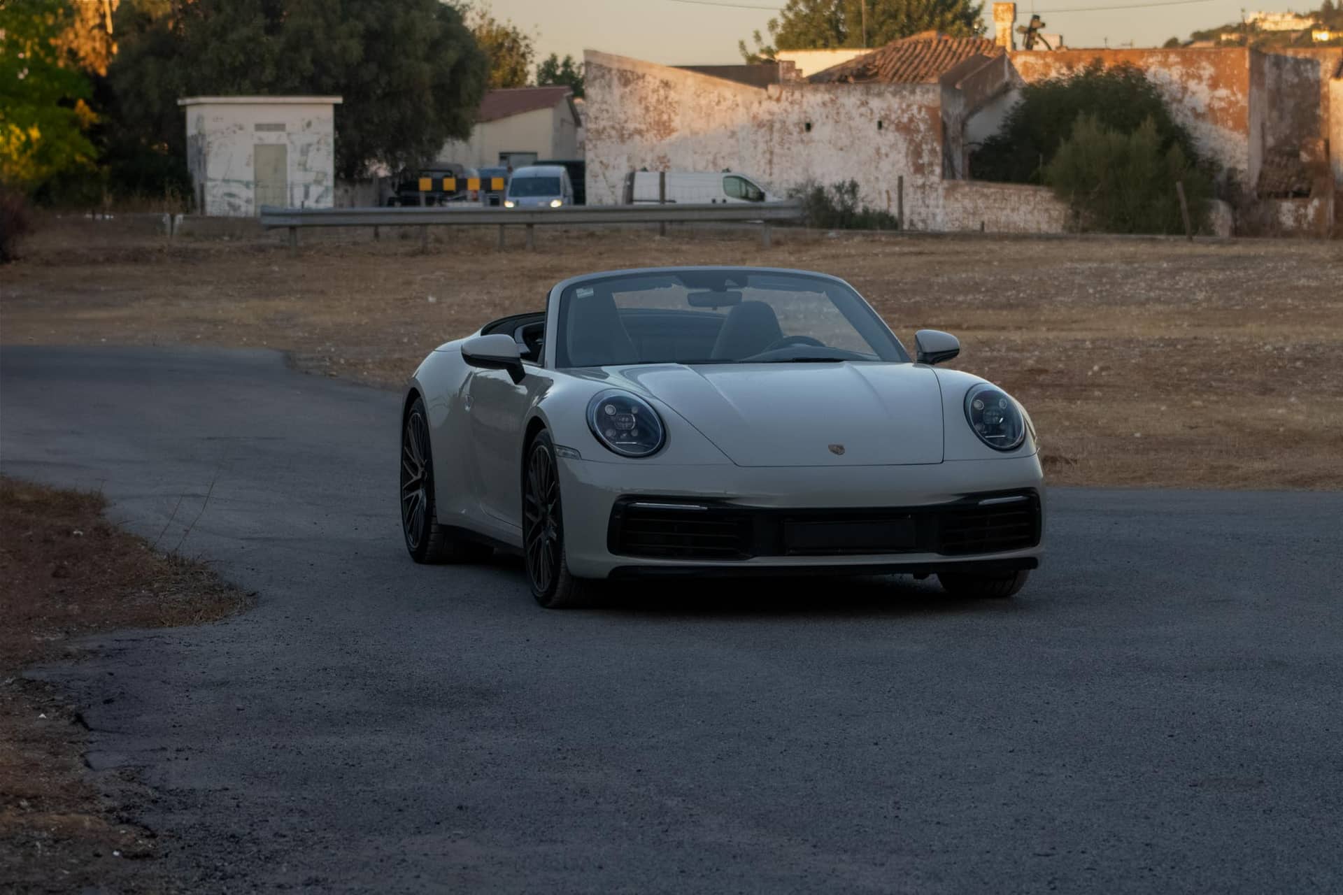 Porsche 911 Carrera S - View 3