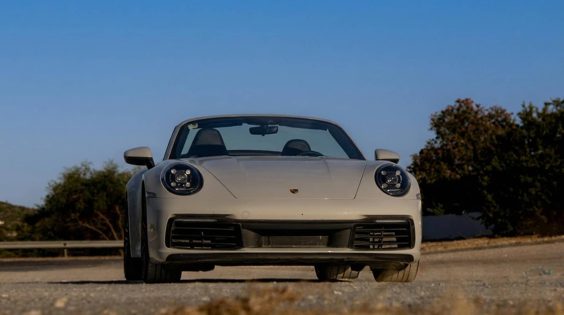 Porsche 911 Carrera S - View 2