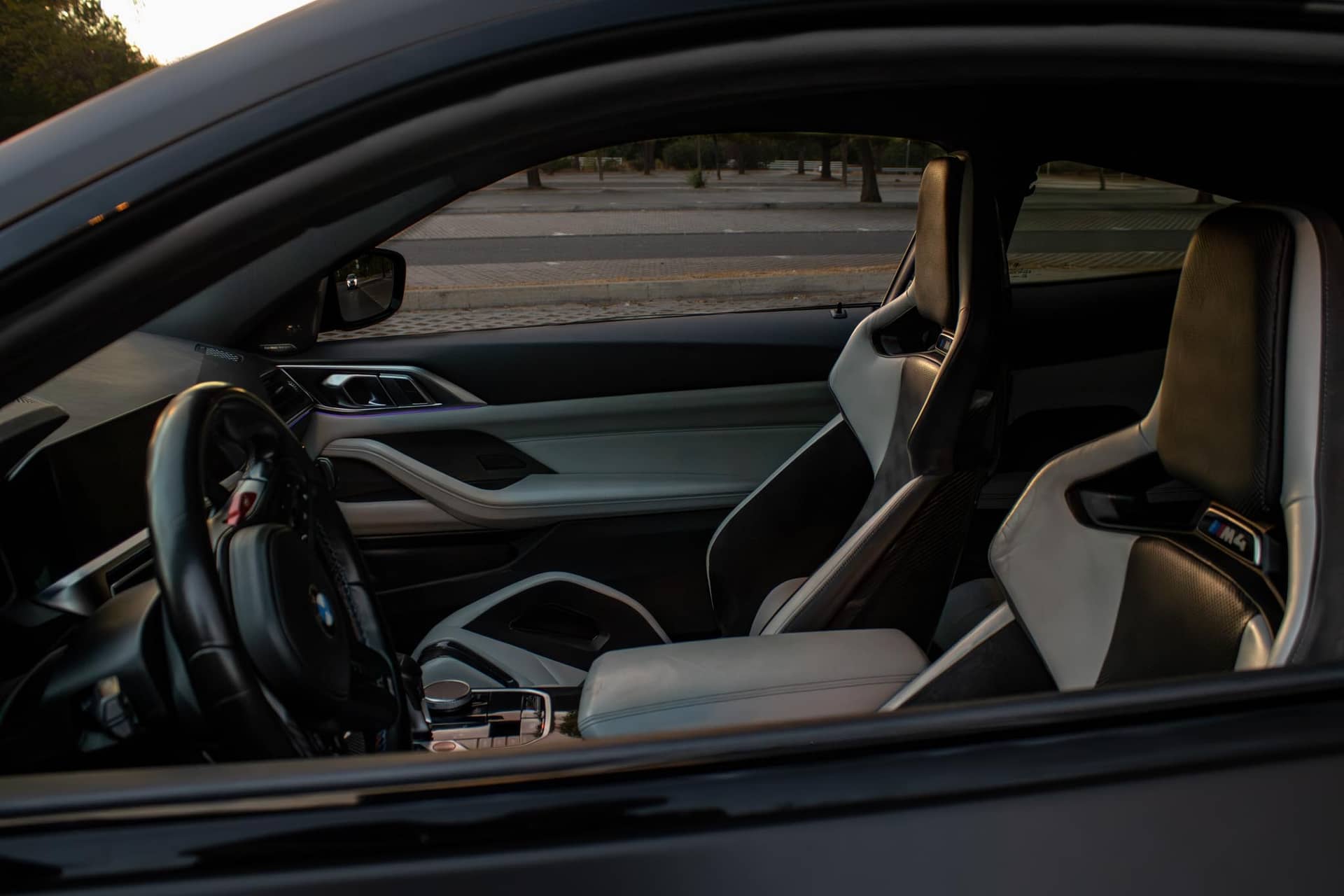 BMW M4 Competition - View 7