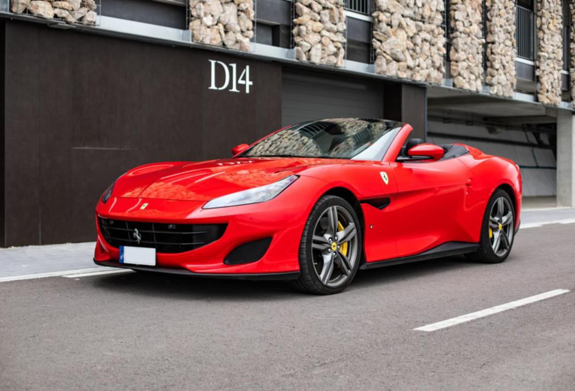 Ferrari Portofino front view - luxury car rental Algarve Lisbon Portugal