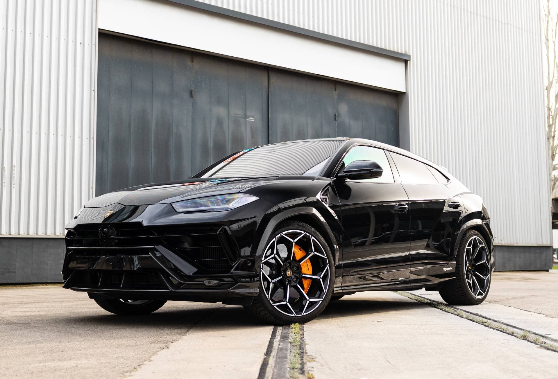 Lamborghini Urus Performante front view - luxury car rental Algarve Lisbon Portugal