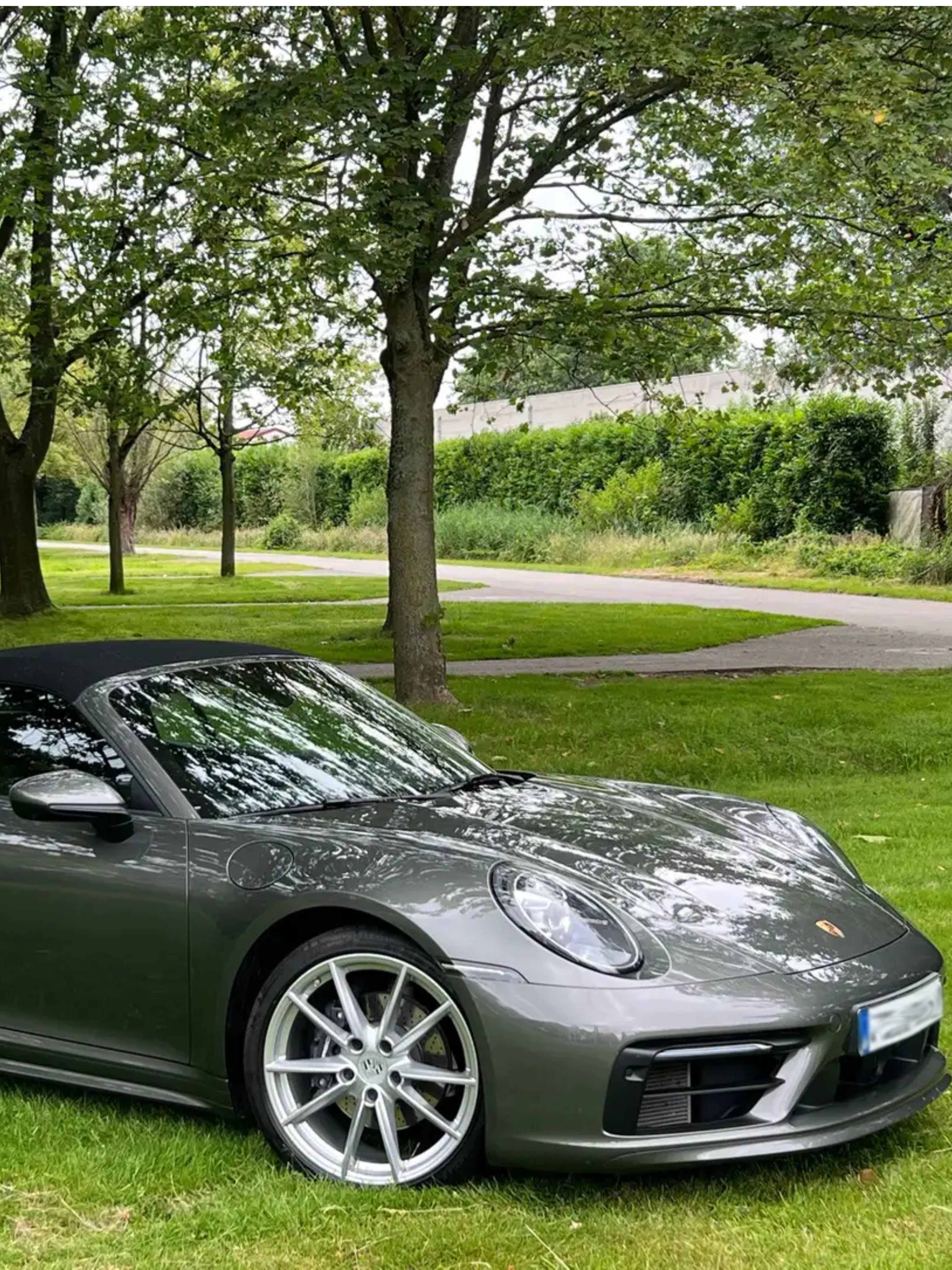 Porsche 911 Cabrio - View 5