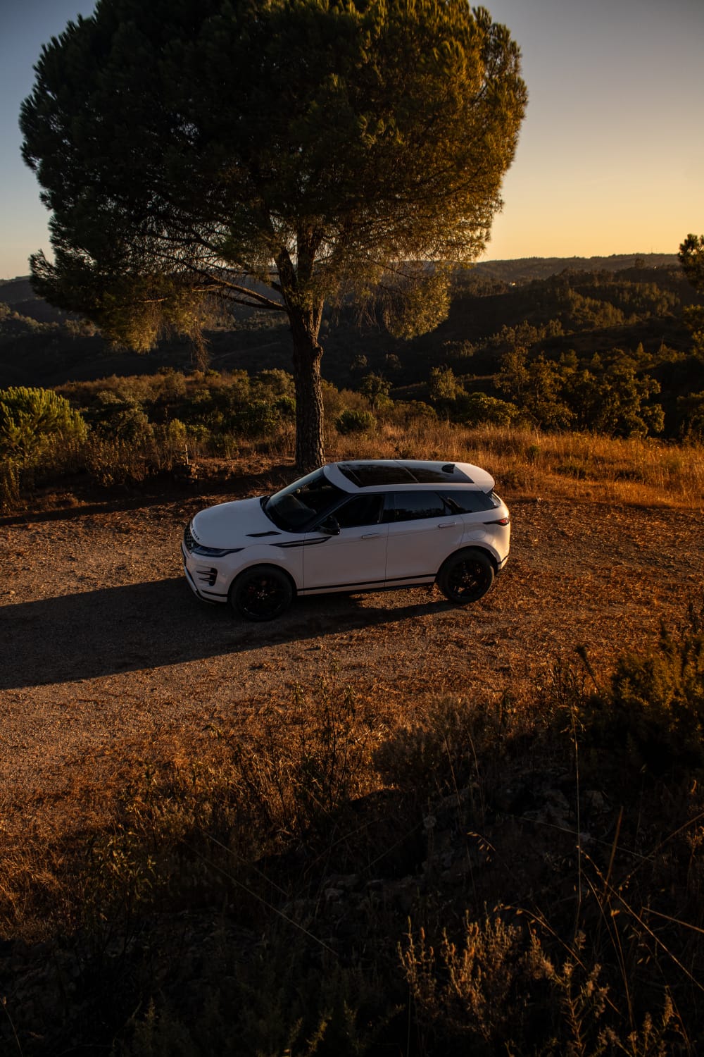 Range Rover Evoque Autobiography - View 2
