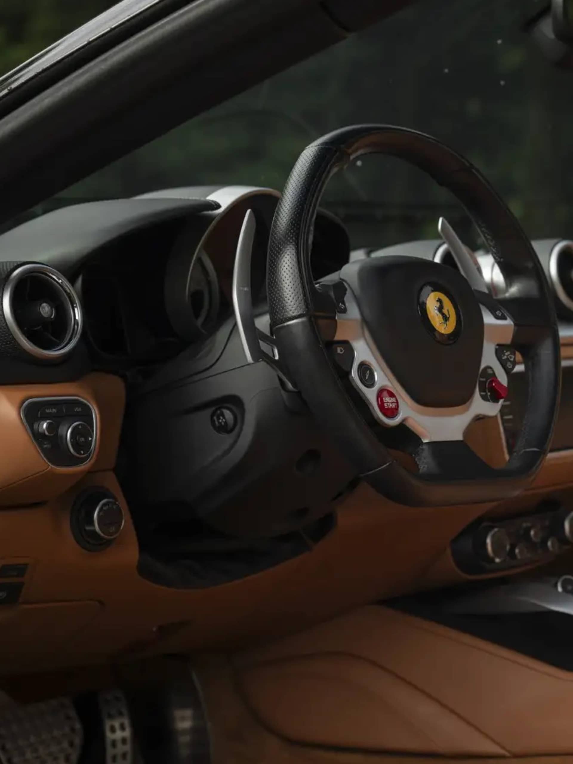 Ferrari California - View 5