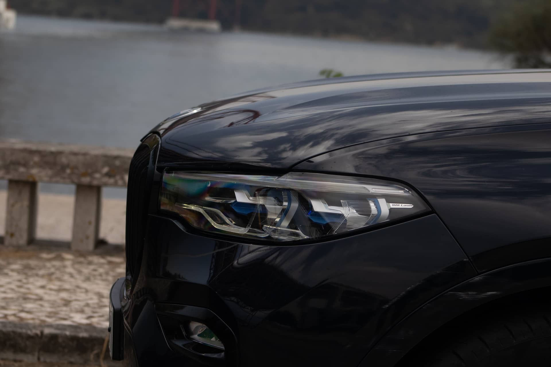 BMW X7 40i rental Portugal - gallery image 3