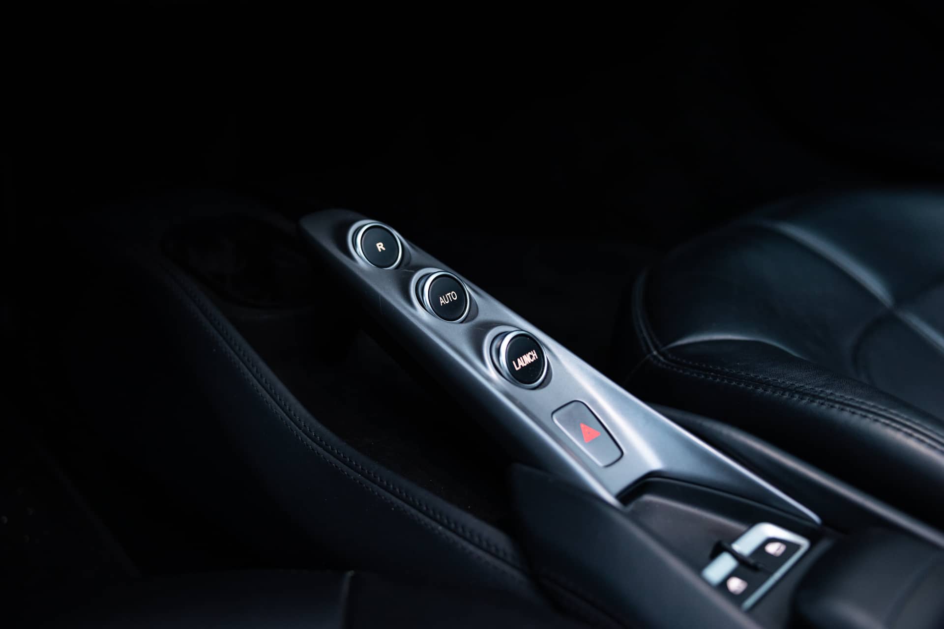 Ferrari F8 Spider rental Portugal - gallery image 9