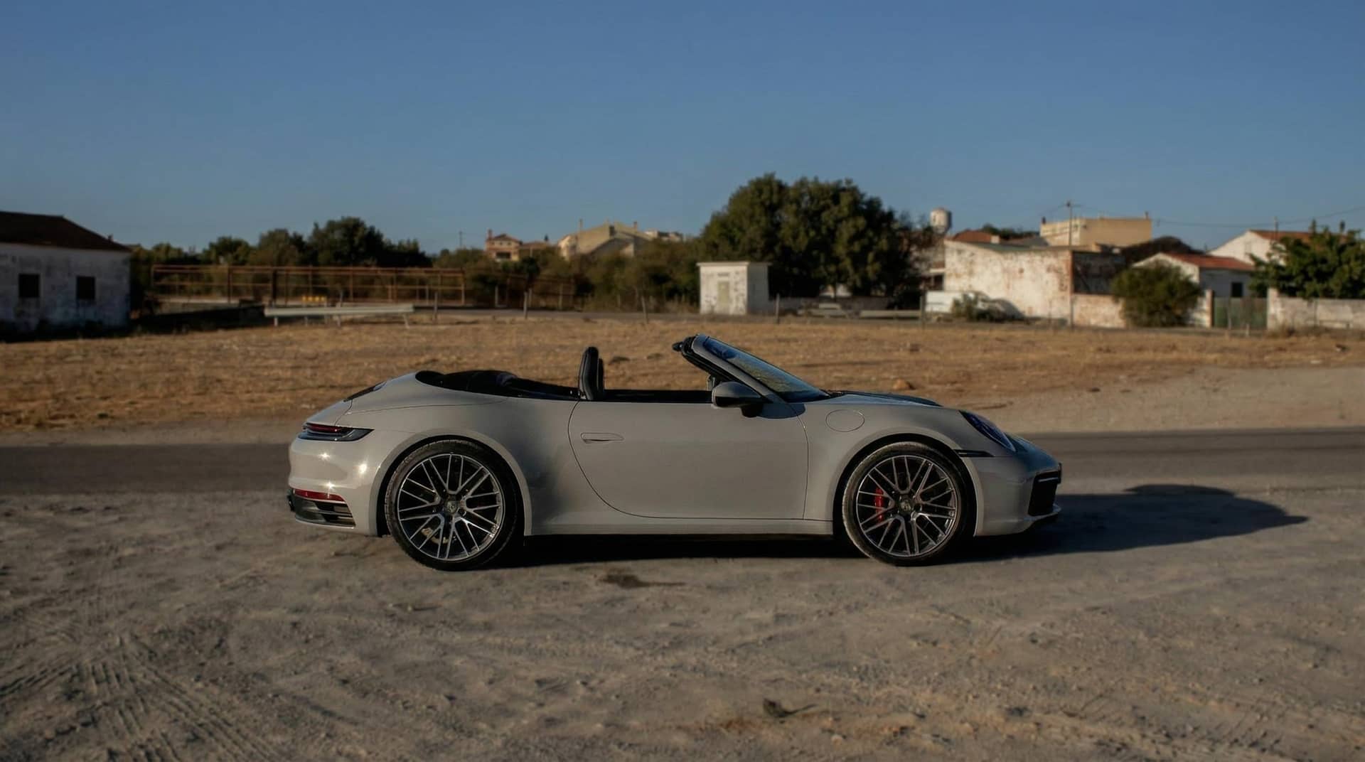 Porsche 911 Carrera rental Portugal - gallery image 10