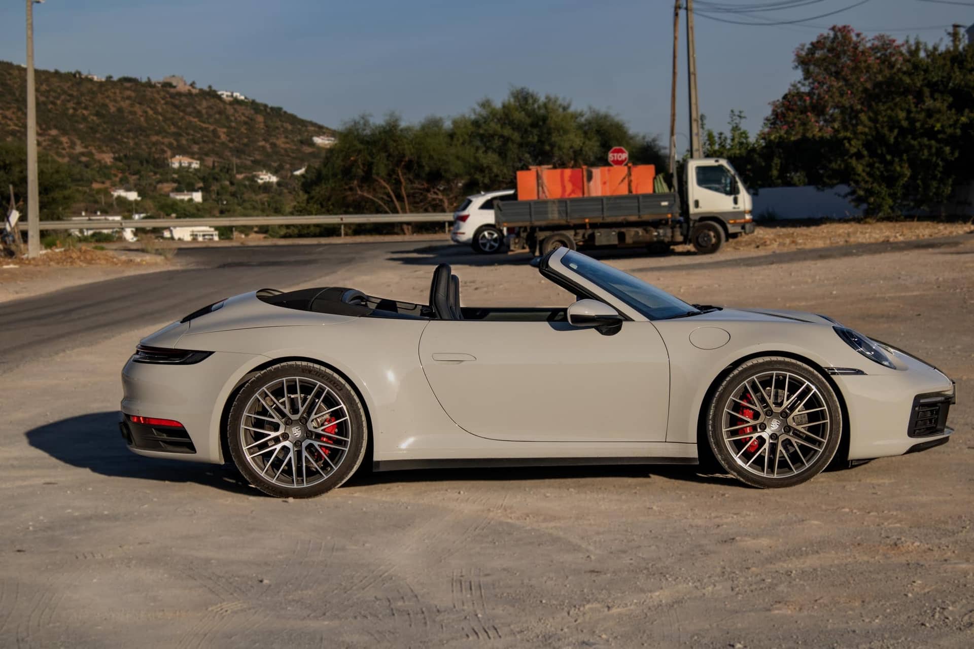 Porsche 911 Carrera rental Portugal - gallery image 11